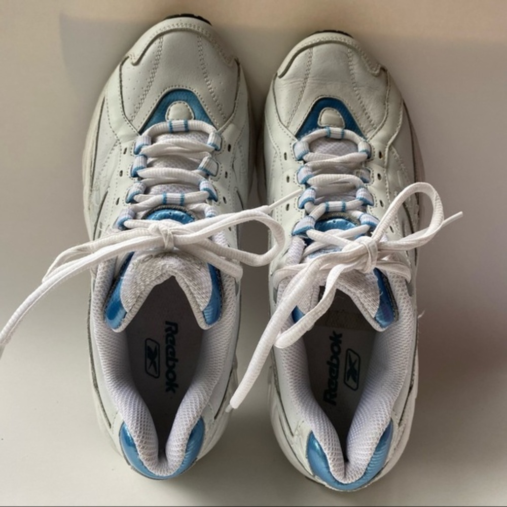 Reebok Shoes Size 9 Woman’s Lace‎ Up - Picture 11 of 12